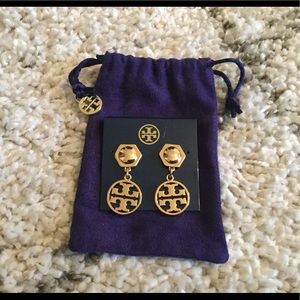 New Tory Burch Circle Logo Gold Earrings